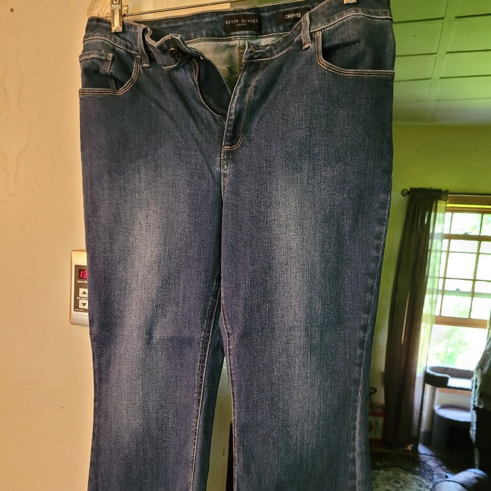 Susan Graver cropped jeans with fringe leg bottom